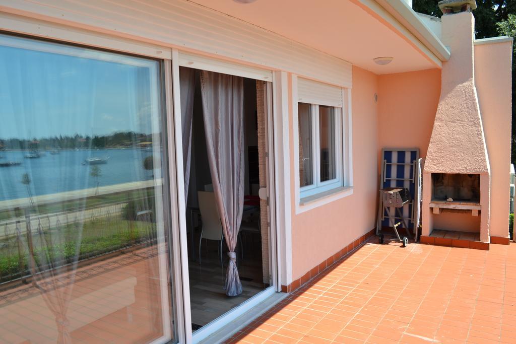אומאג Apartments Lungomare חדר תמונה
