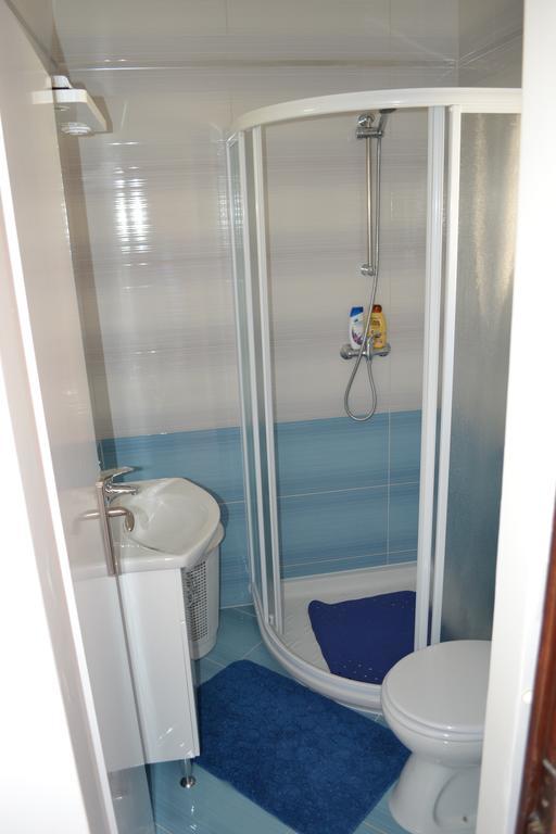 אומאג Apartments Lungomare חדר תמונה
